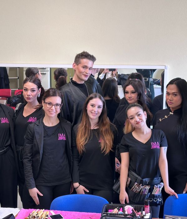 Anche quest'anno abbiamo avuto il piacere di collaborare con &ldquo;Geniattori del Dolo&rdquo; per il make up degli attori della rappresentazione ALADDIN