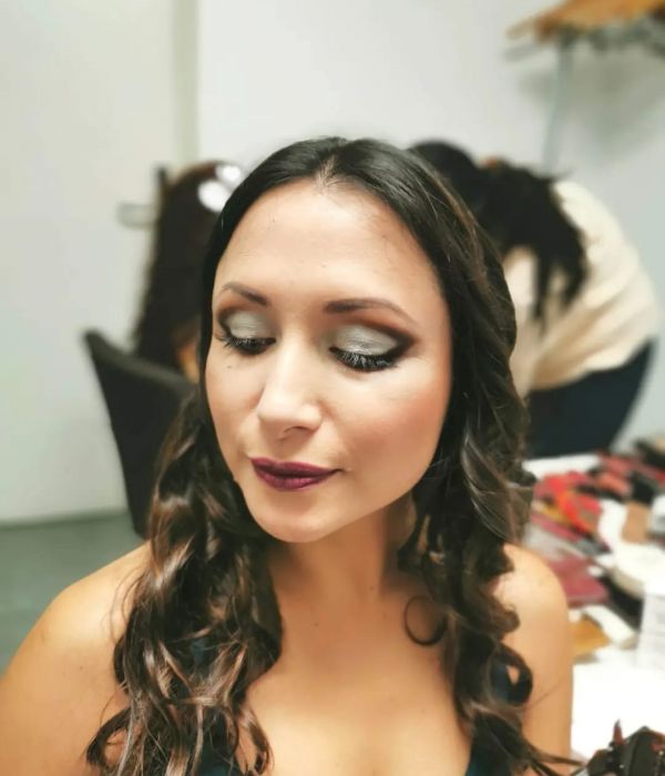 Ecco alcuni momenti della nostra serata nel backstage all'Hotel Hilton Garden Inn di Mestre, ci siamo occupati del Make up e dell'Hair Style del Bellydance International Event!